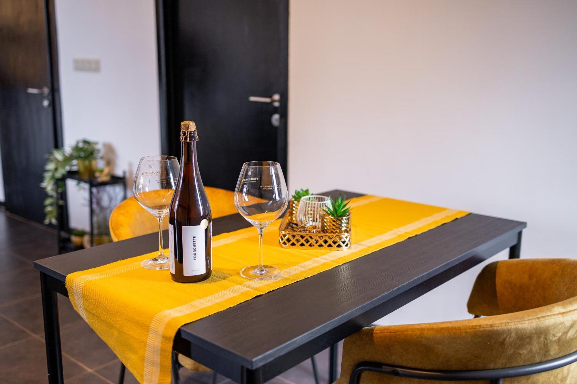 Appartementen The Place 2 Beer Bullange Bagian luar foto